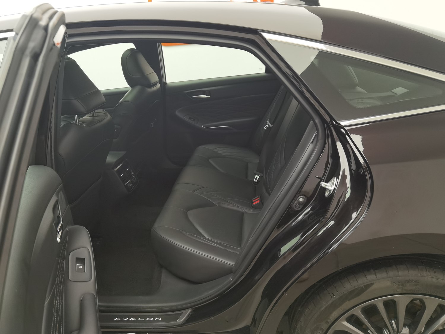Used Toyota Avalon 2019 2.5 AT