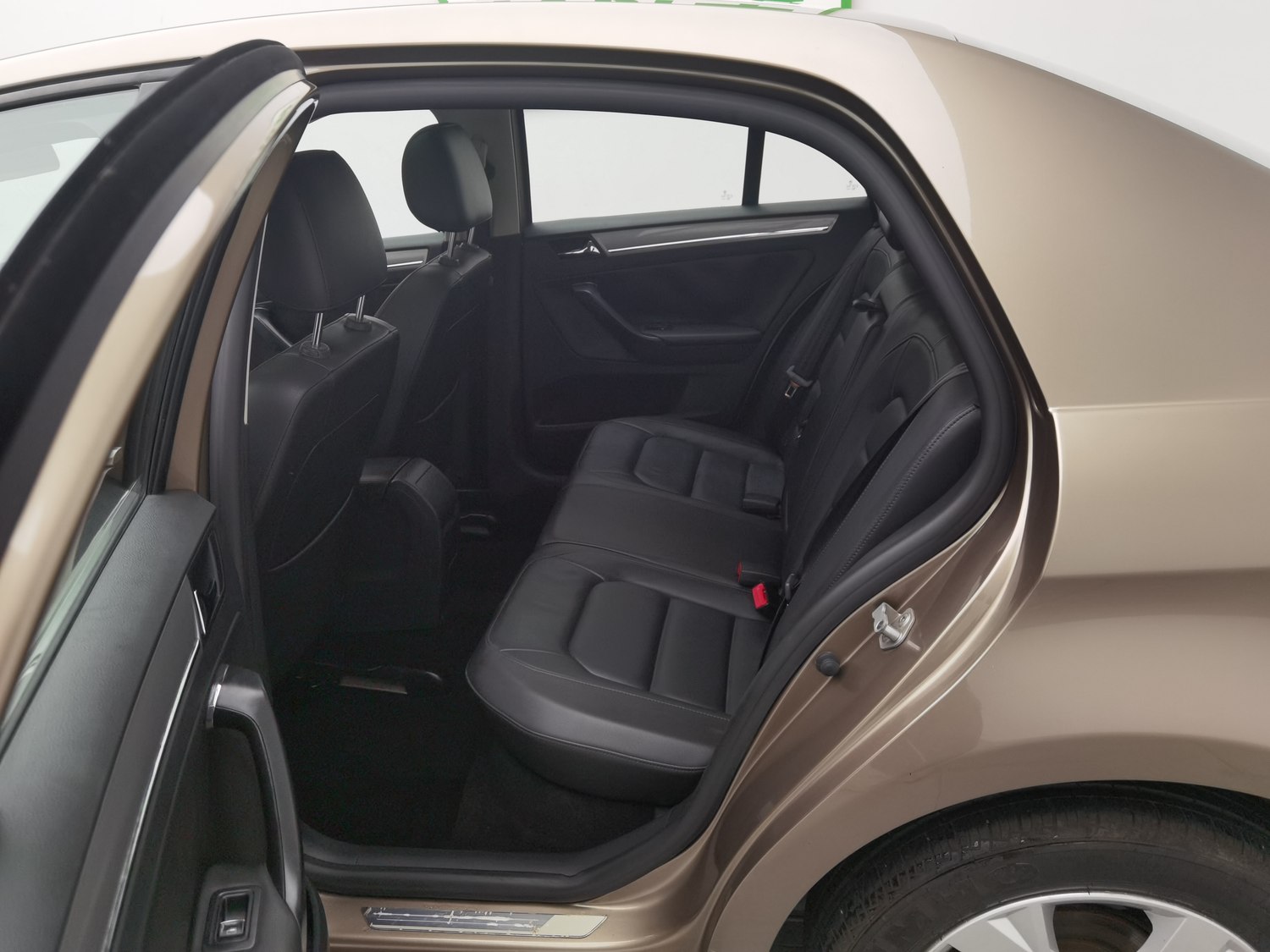 Used Volkswagen Bora 2014 1.6 MT