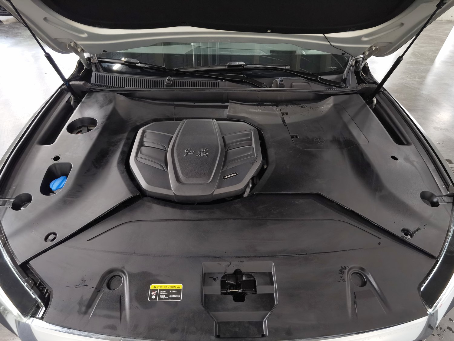 Used Hongqi HS5 2022 2.0 AT