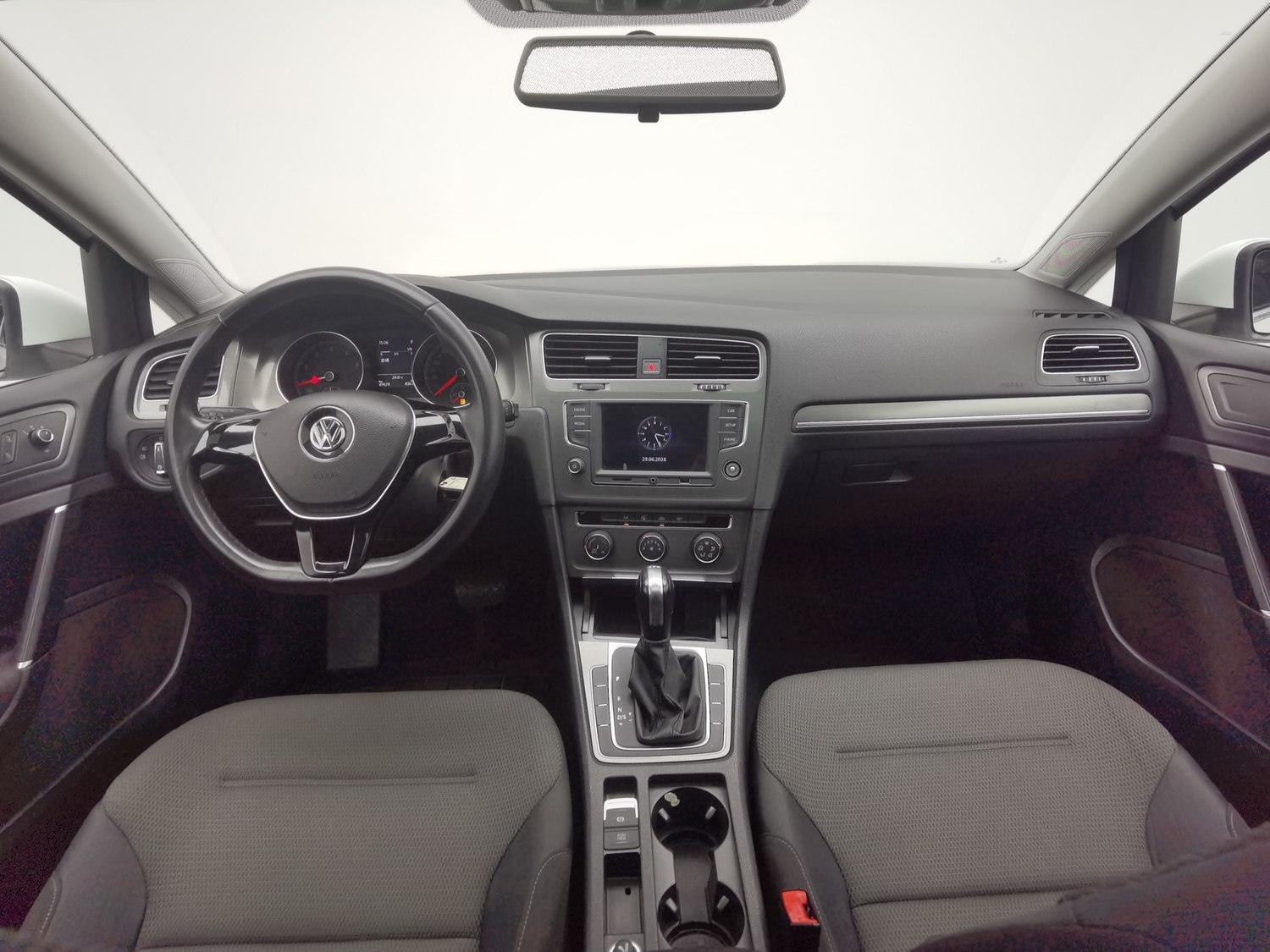Used Volkswagen Golf 2016 1.4 AT