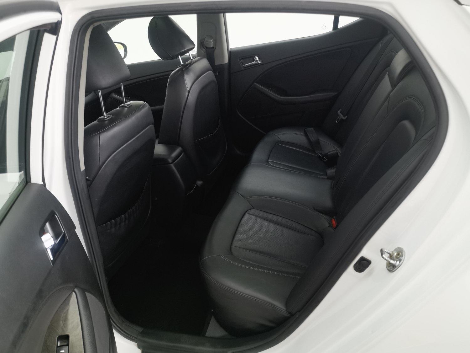 Used Kia K5 2012 2.0 AT