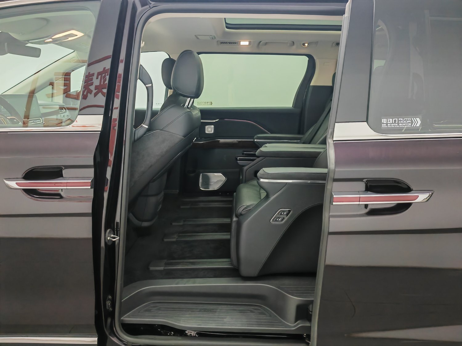 Used Hongqi HQ9 PHEV 2024 2.0 AT