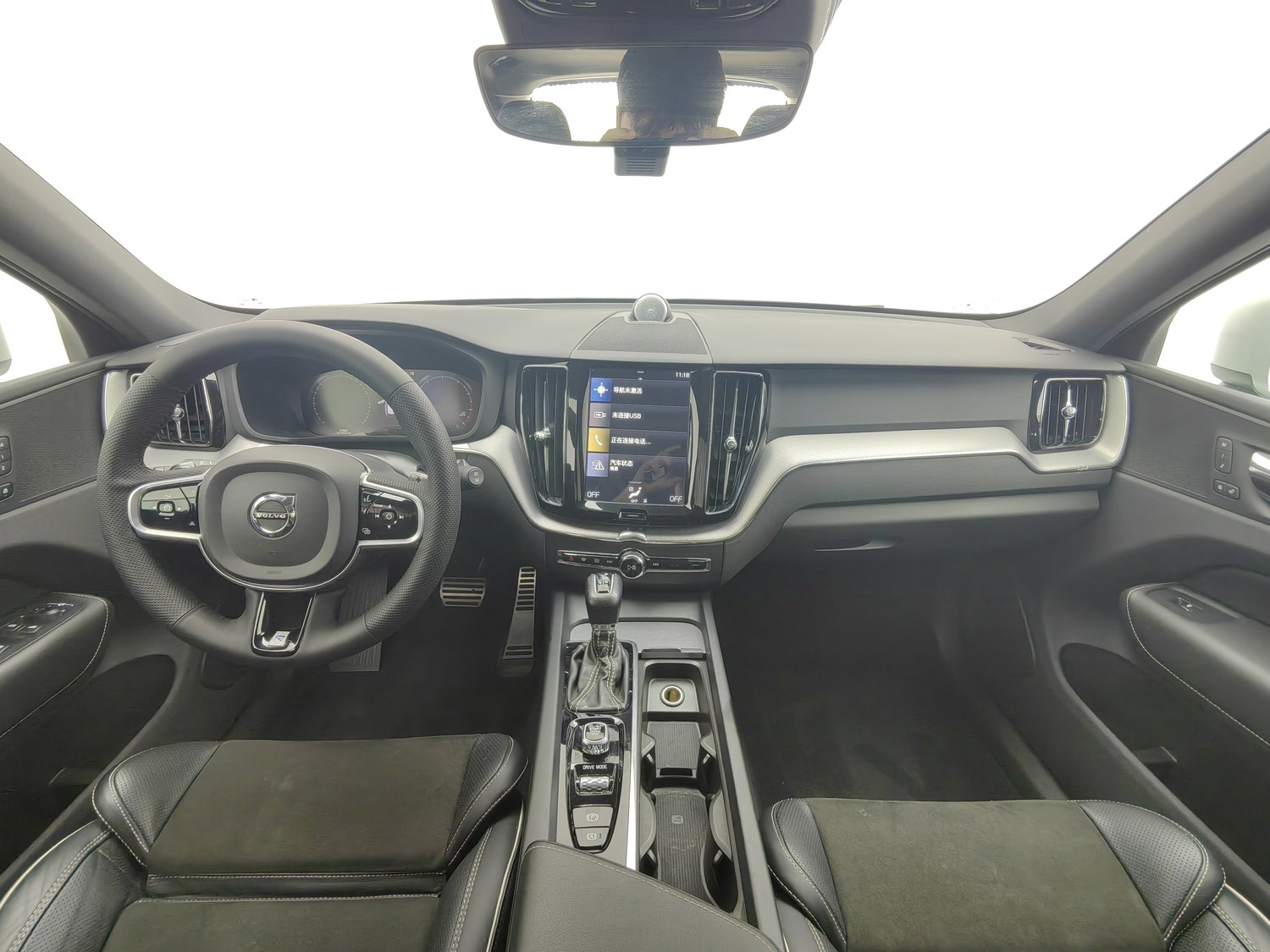 Used Volvo XC60 2019 2.0 AT