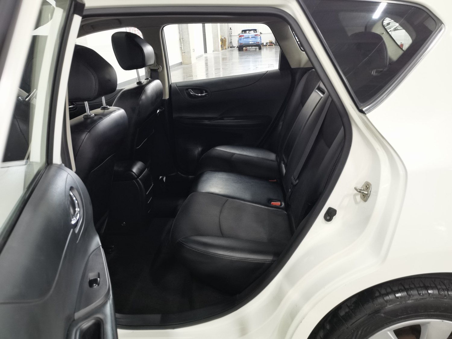 Used Nissan Tiida 2014 1.6 AT