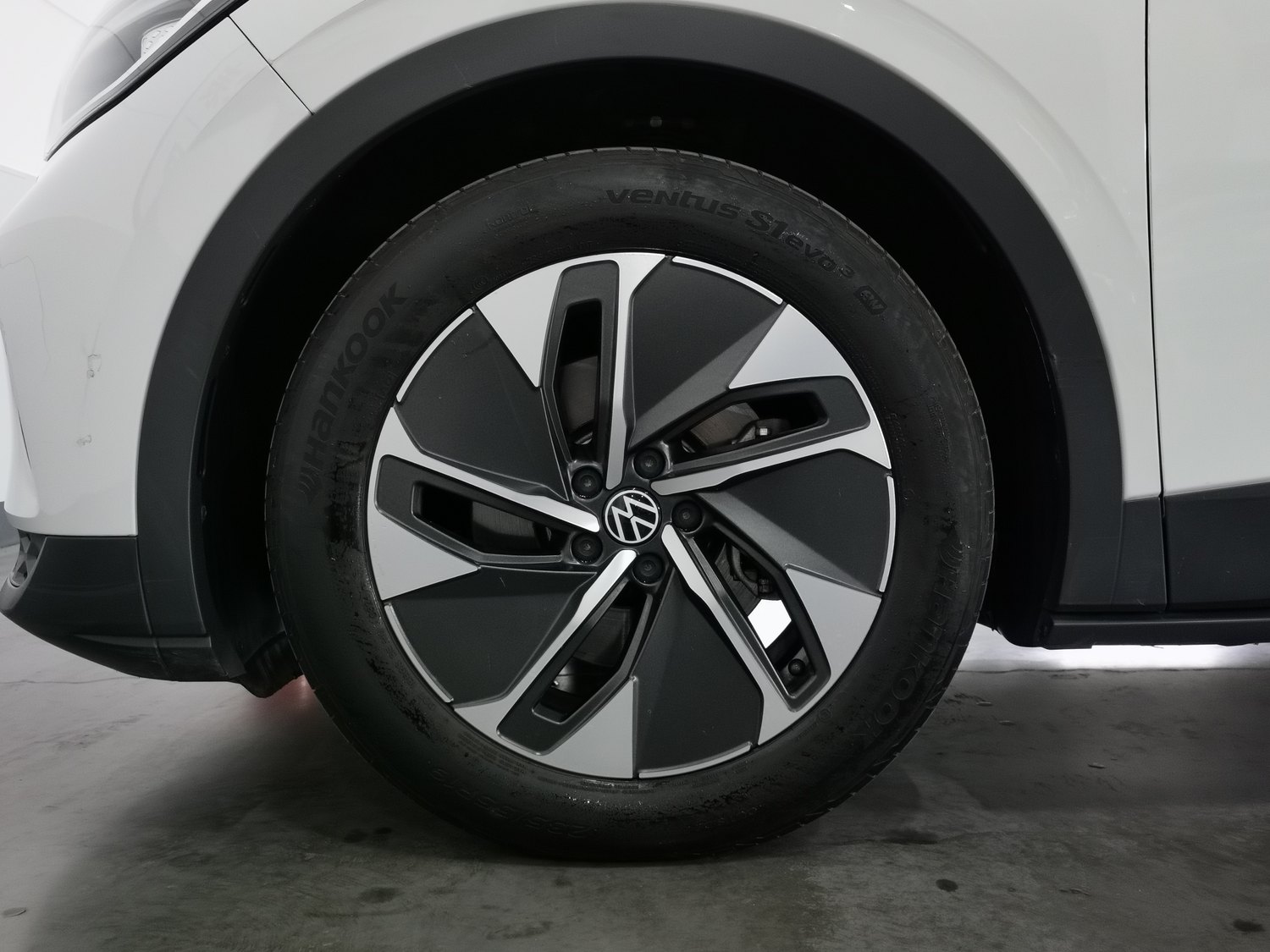 Used Volkswagen ID.4 CROZZ 2024