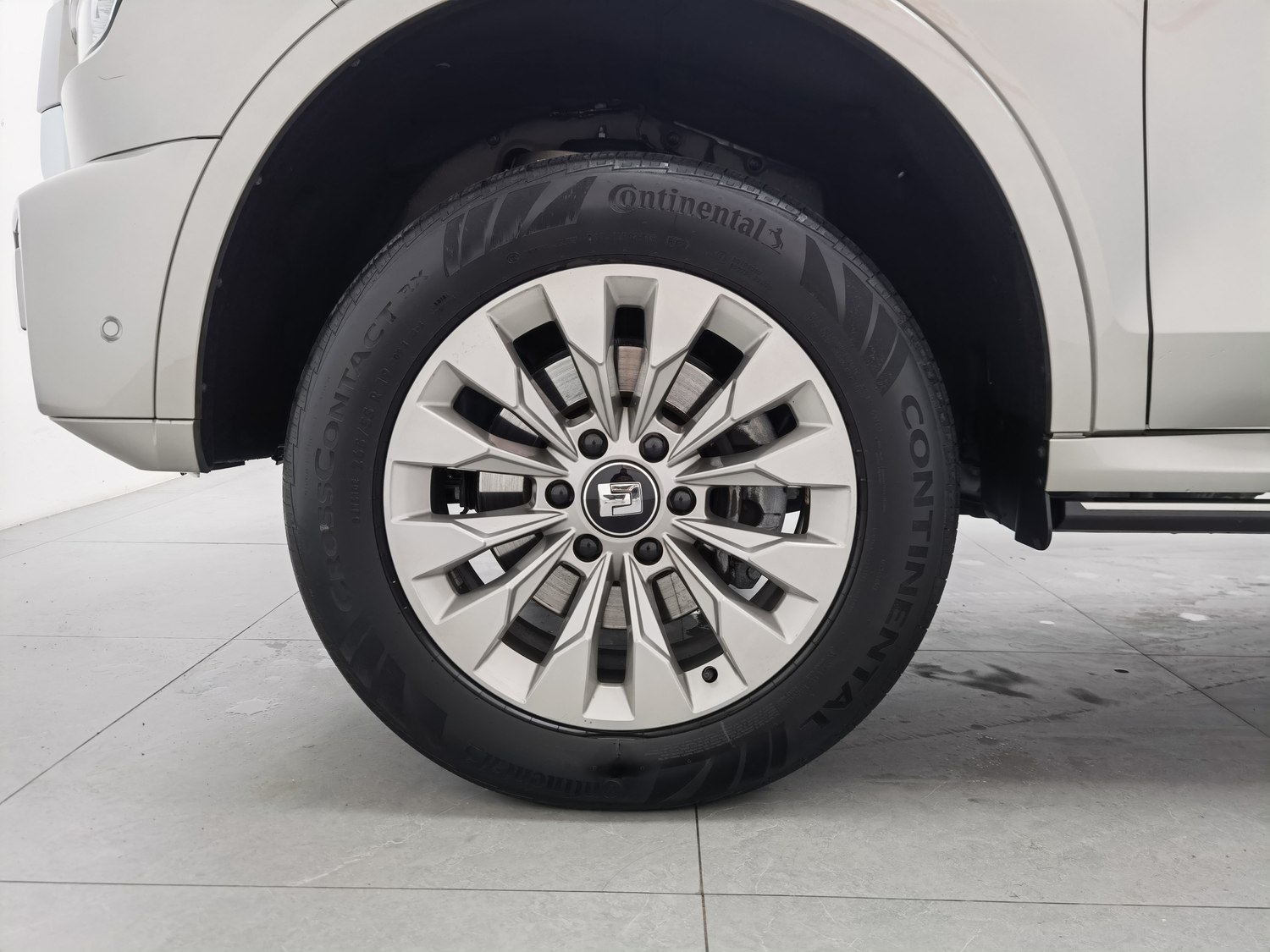 Used Tank 500 NEV 2023 2.0 AT
