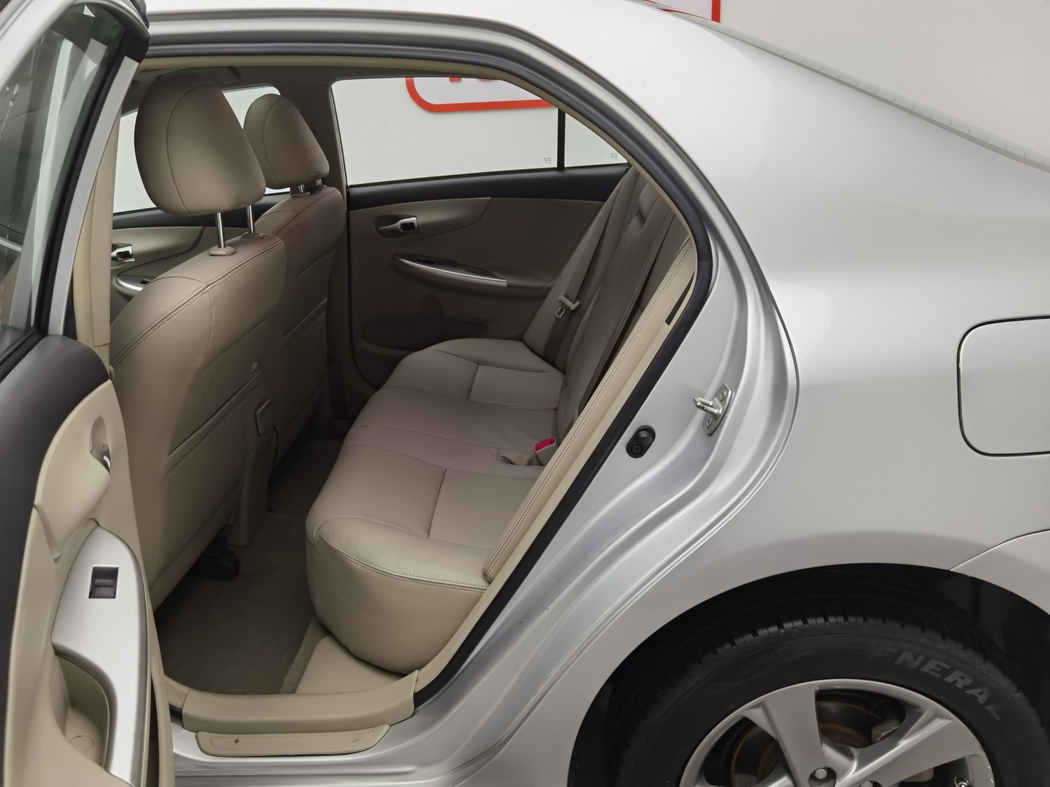 Used Toyota Corolla 2013 1.8 AT