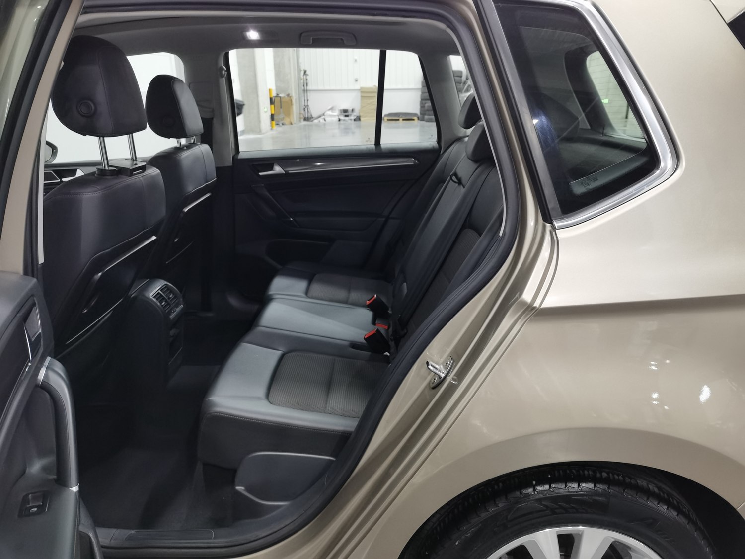 Used Volkswagen Golf Sportsvan 2018 1.4 AT
