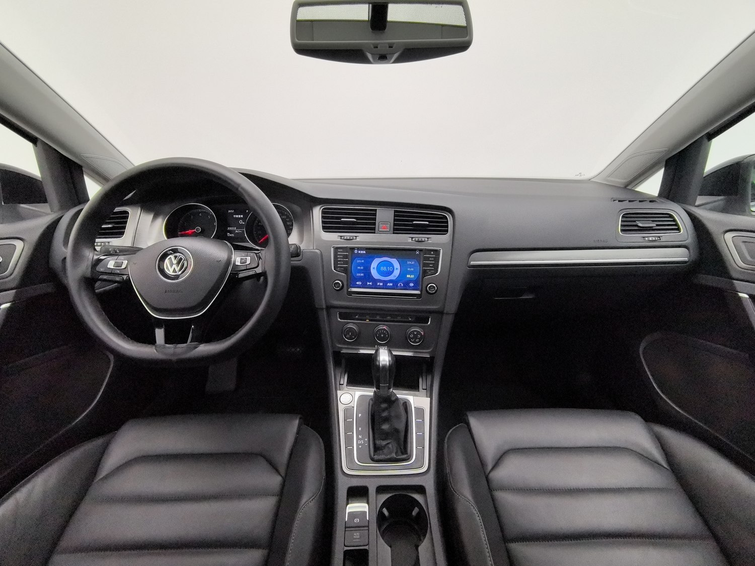 Used Volkswagen Golf 2016 1.4 AT