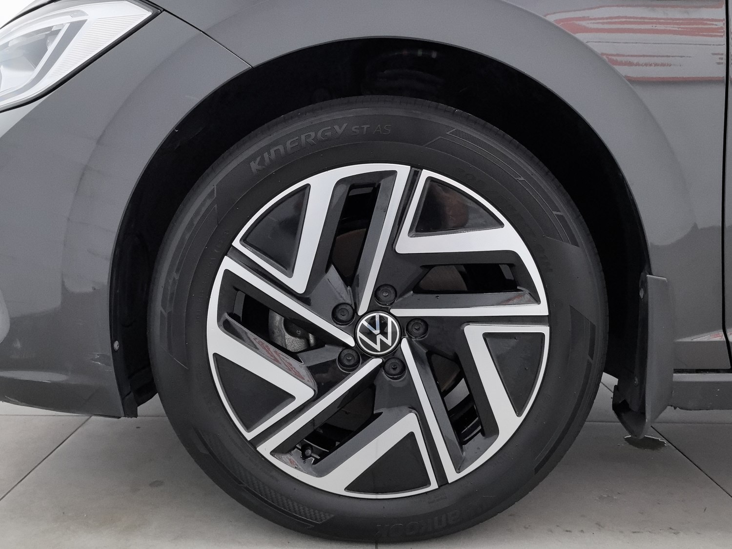 Used Volkswagen Sagitar 2023 1.5 AT