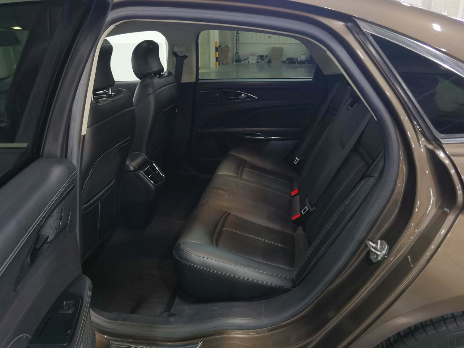 Used Ford Taurus 2015 2.0 AT