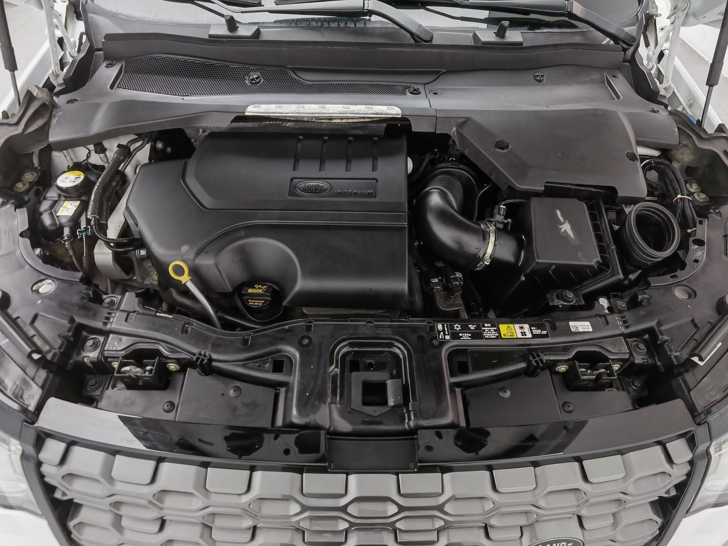 Used Land Rover Discovery 2020 2.0 AT