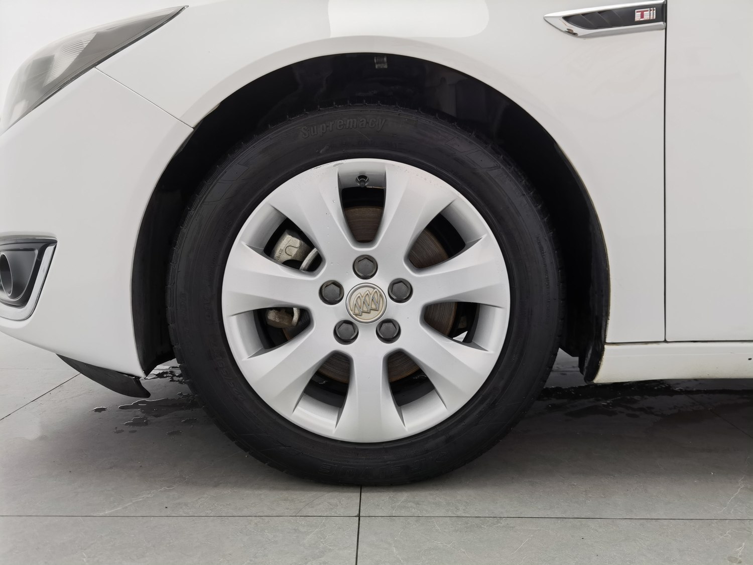Used Buick Regal 2014 1.6 AT