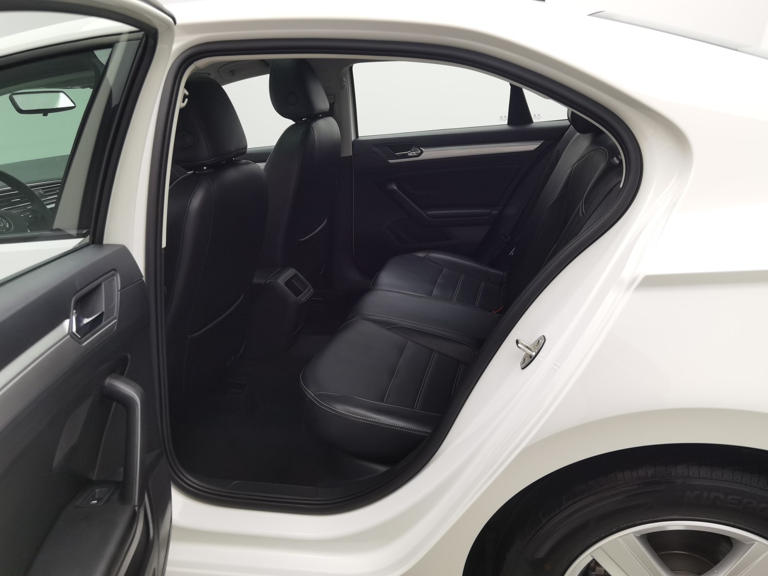 Used Volkswagen Lamando 2021 1.4 AT