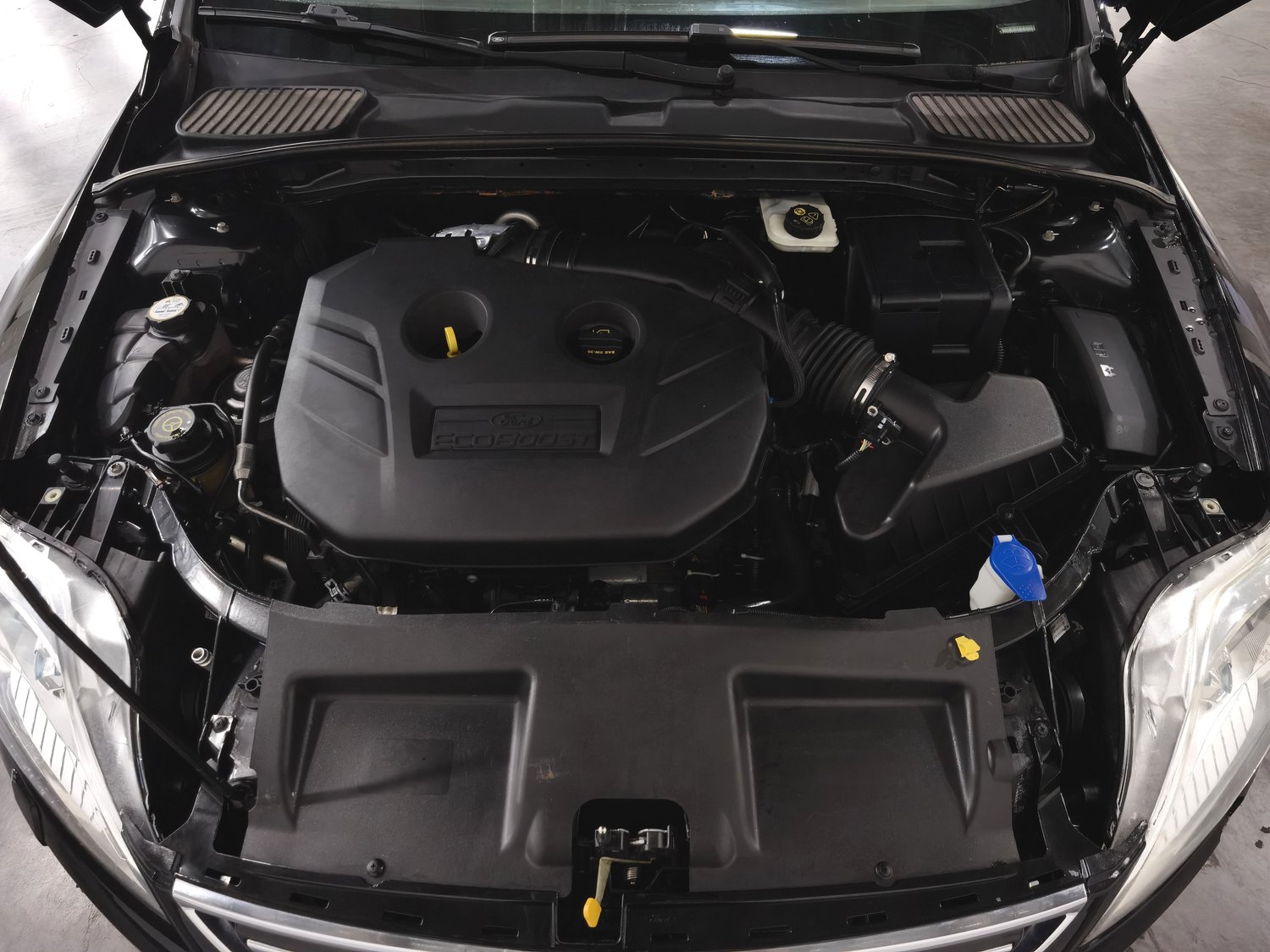 Used Ford Mondeo-Mondeo 2011 2.0 AT