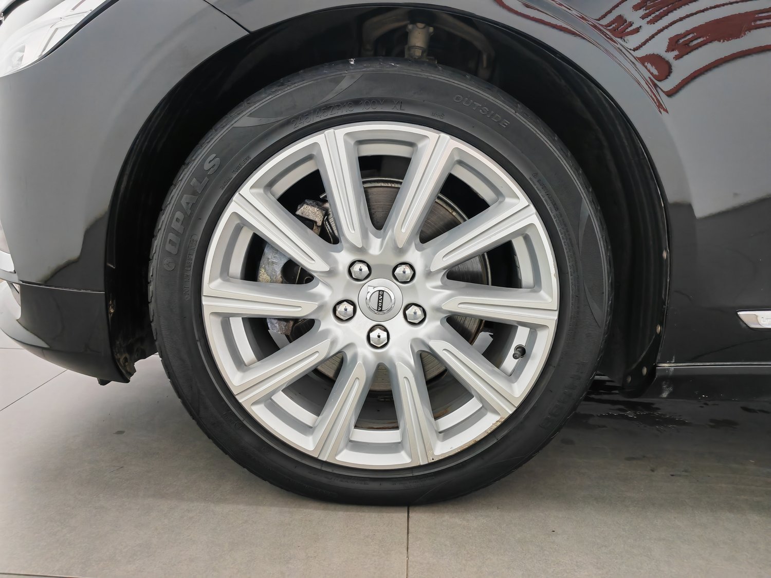 Used Volvo S90 2020 2.0 AT