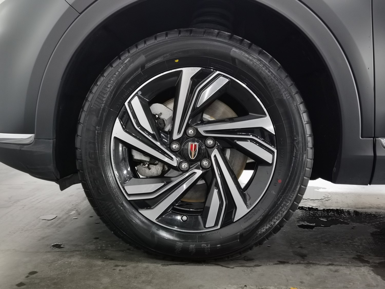 Used Hongqi HS5 2022 2.0 AT