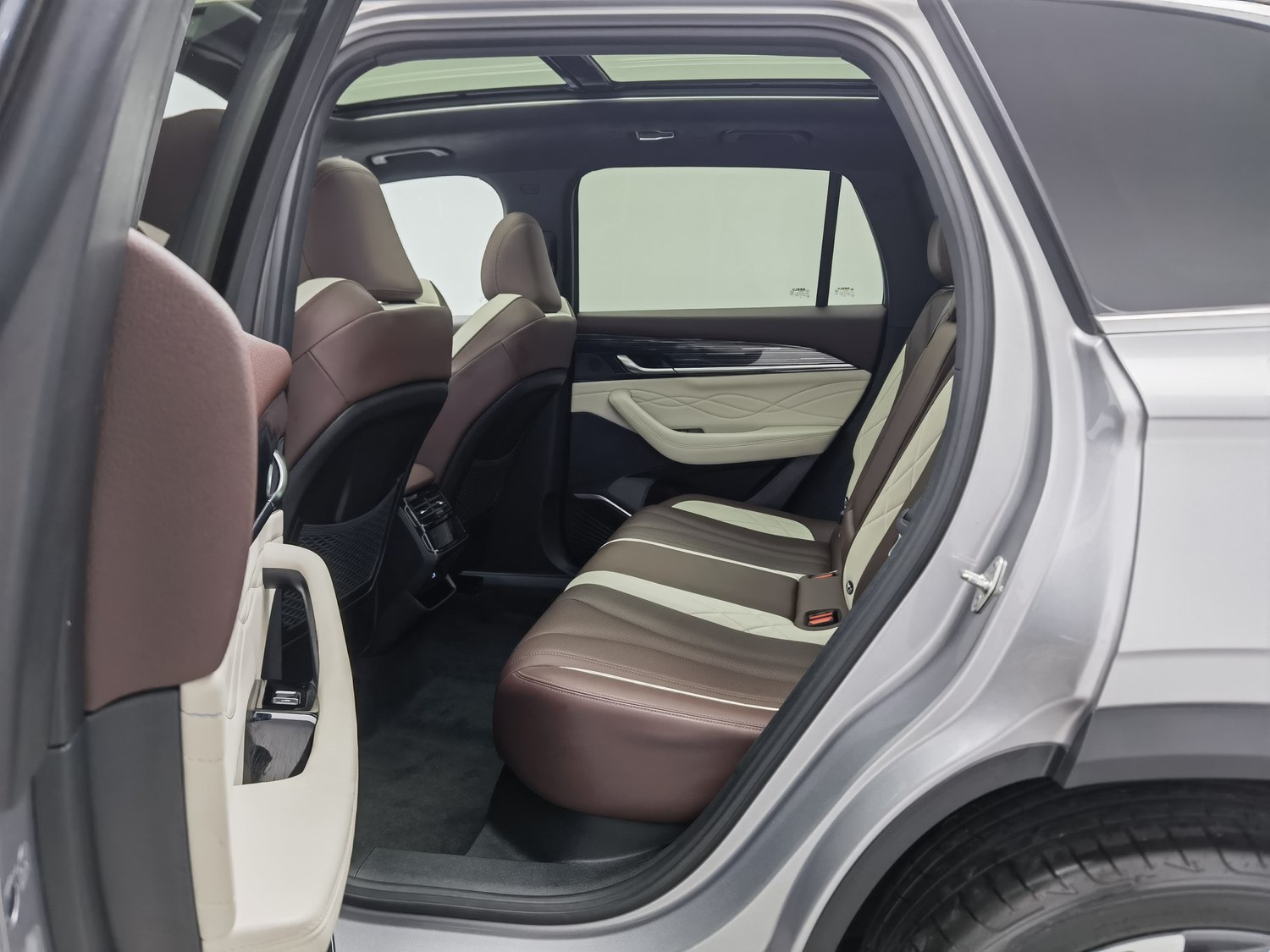 Used Geely Xingyue L 2021 2.0 AT