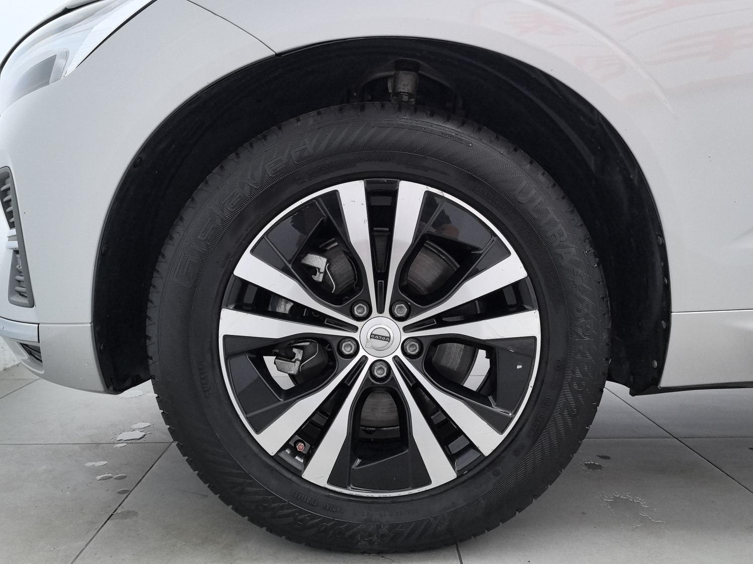 Used Volvo XC60 2024 2.0 AT