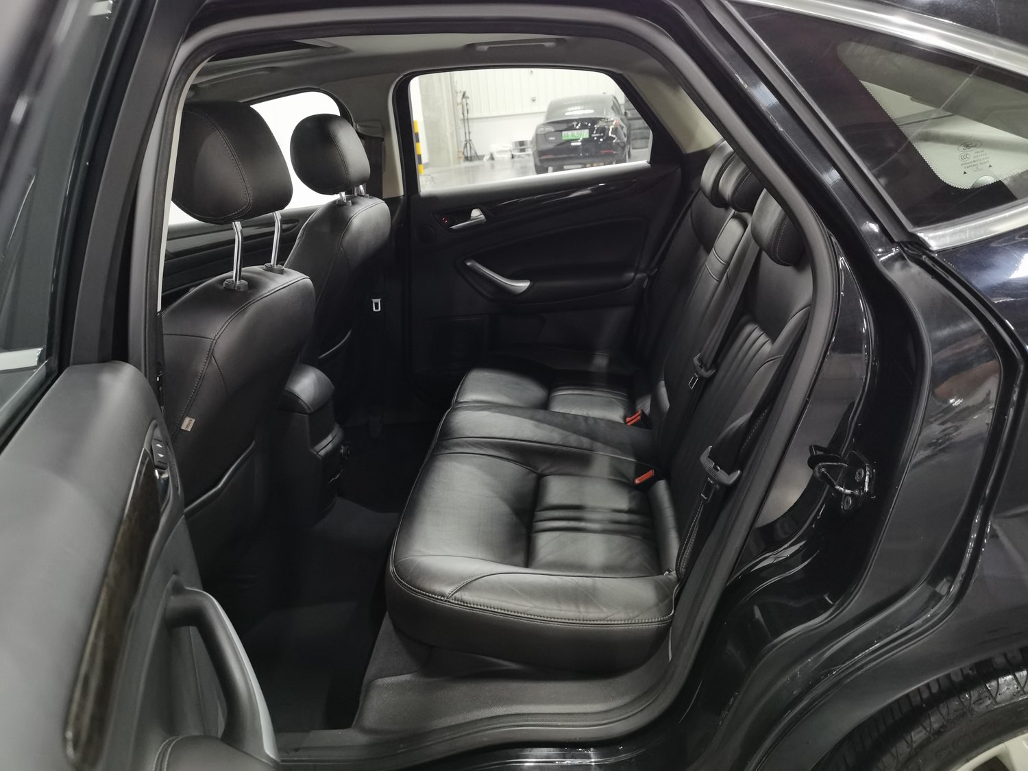 Used Ford Mondeo-Mondeo 2011 2.0 AT