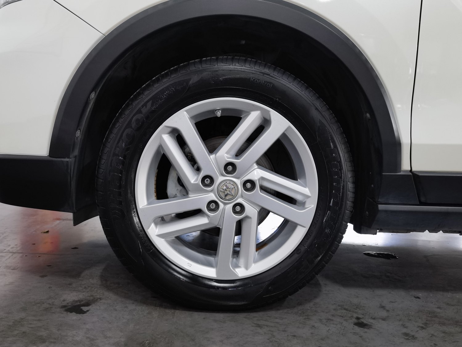Used Venucia T60 2020 1.6 MT