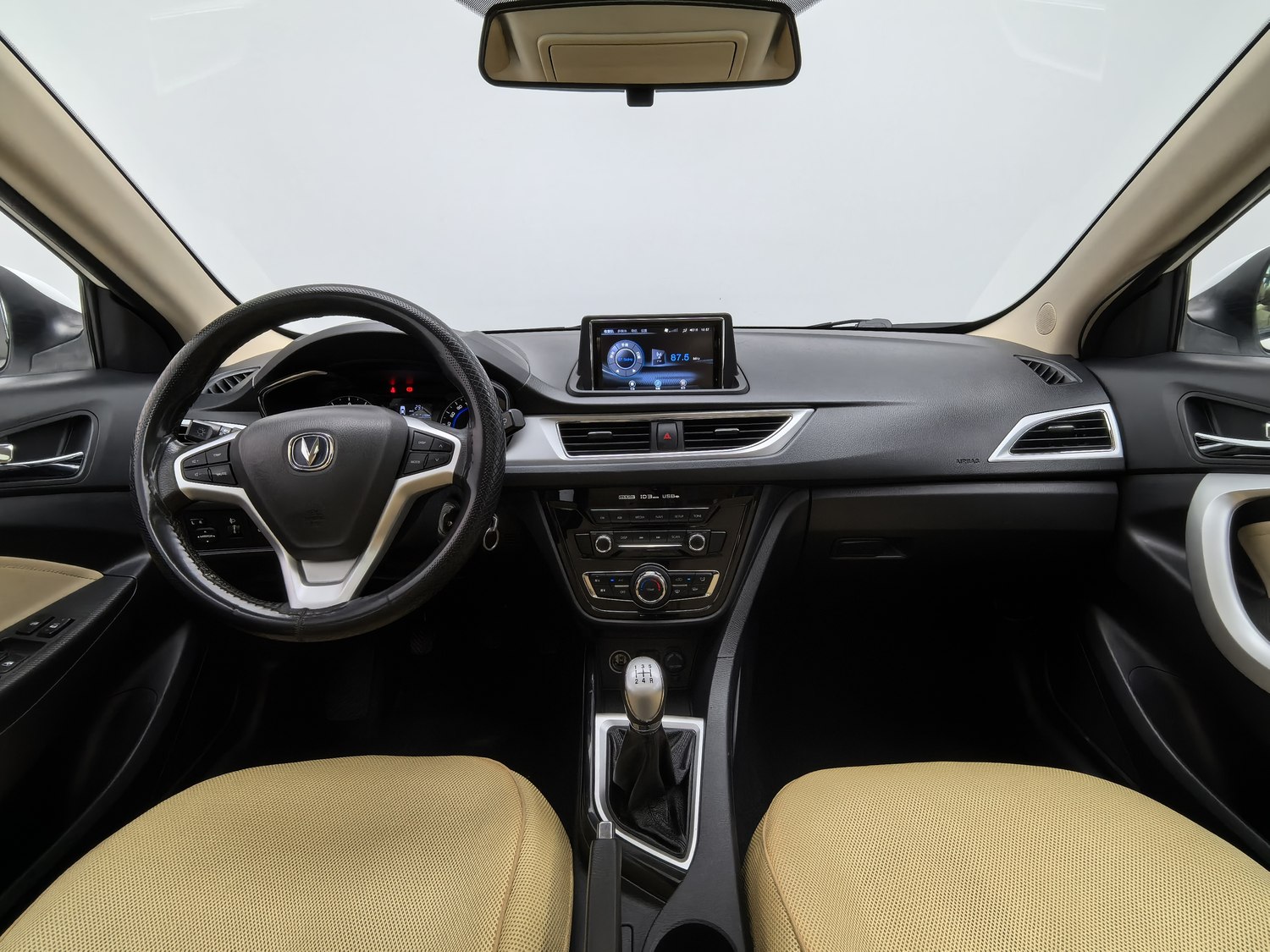 Used Changan Yuexiang V7 2015 1.6 MT