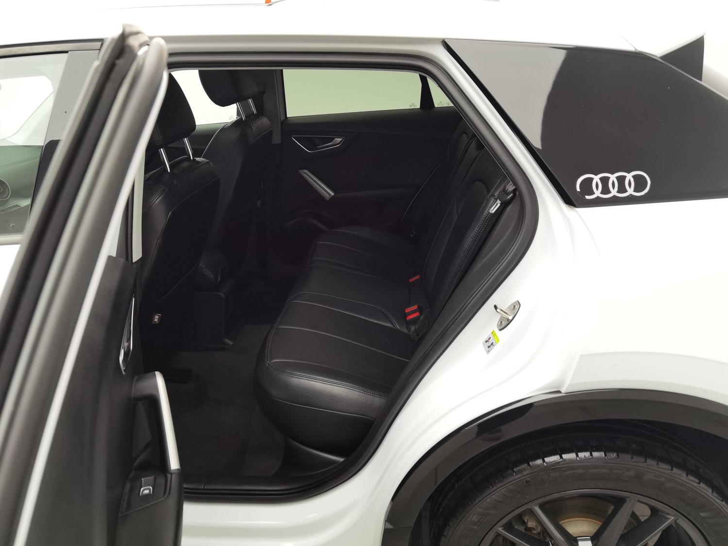 Used Audi Q2L 2020 1.4 AT