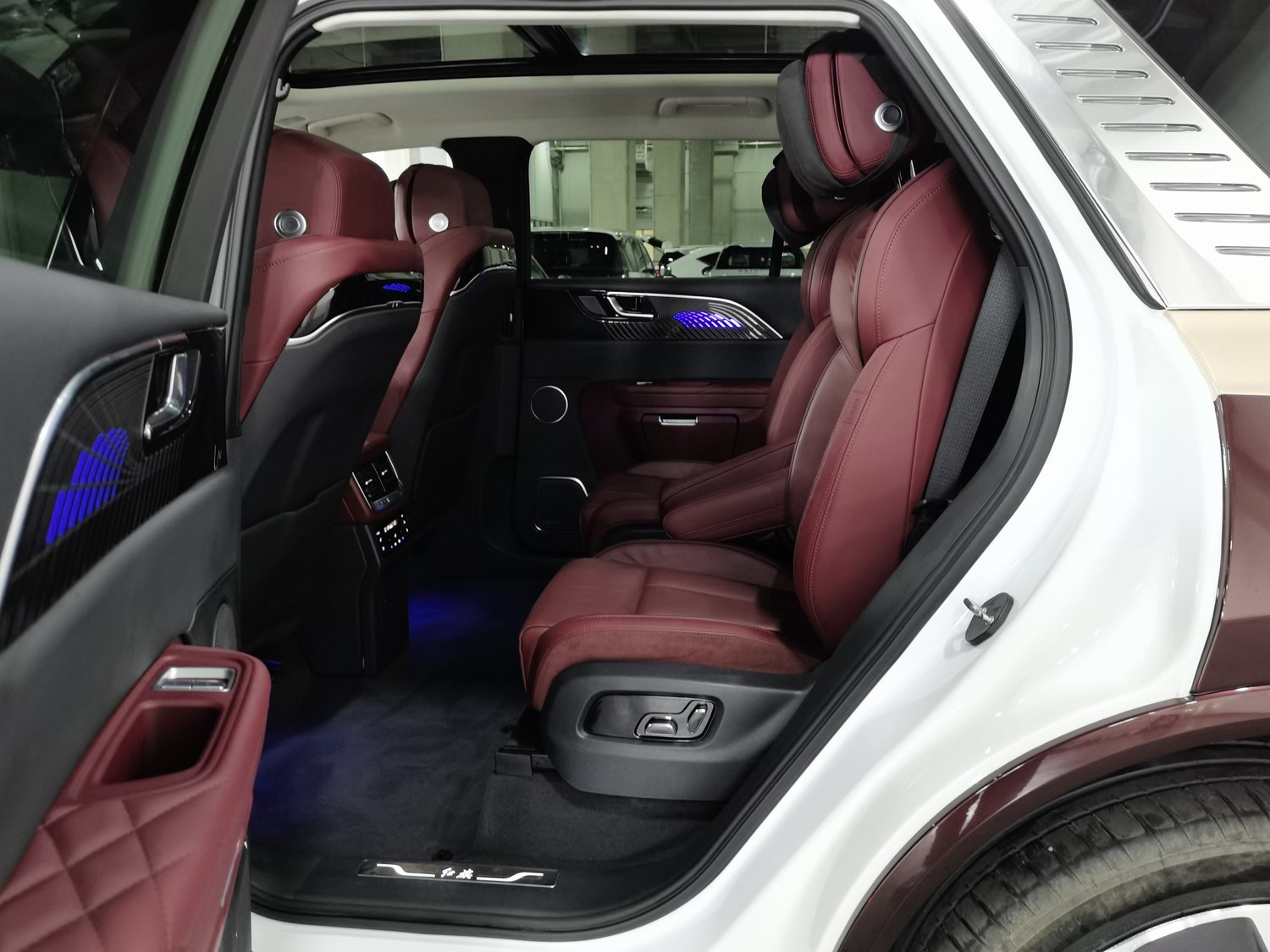 Used Hongqi E-HS9 2021