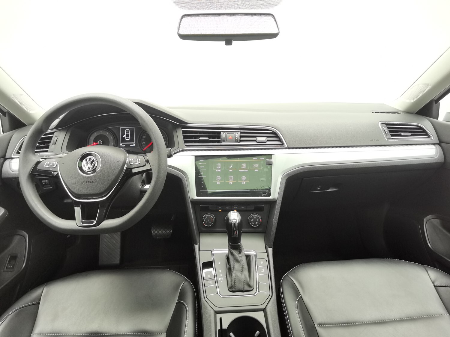 Used Volkswagen Lamando 2021 1.4 AT