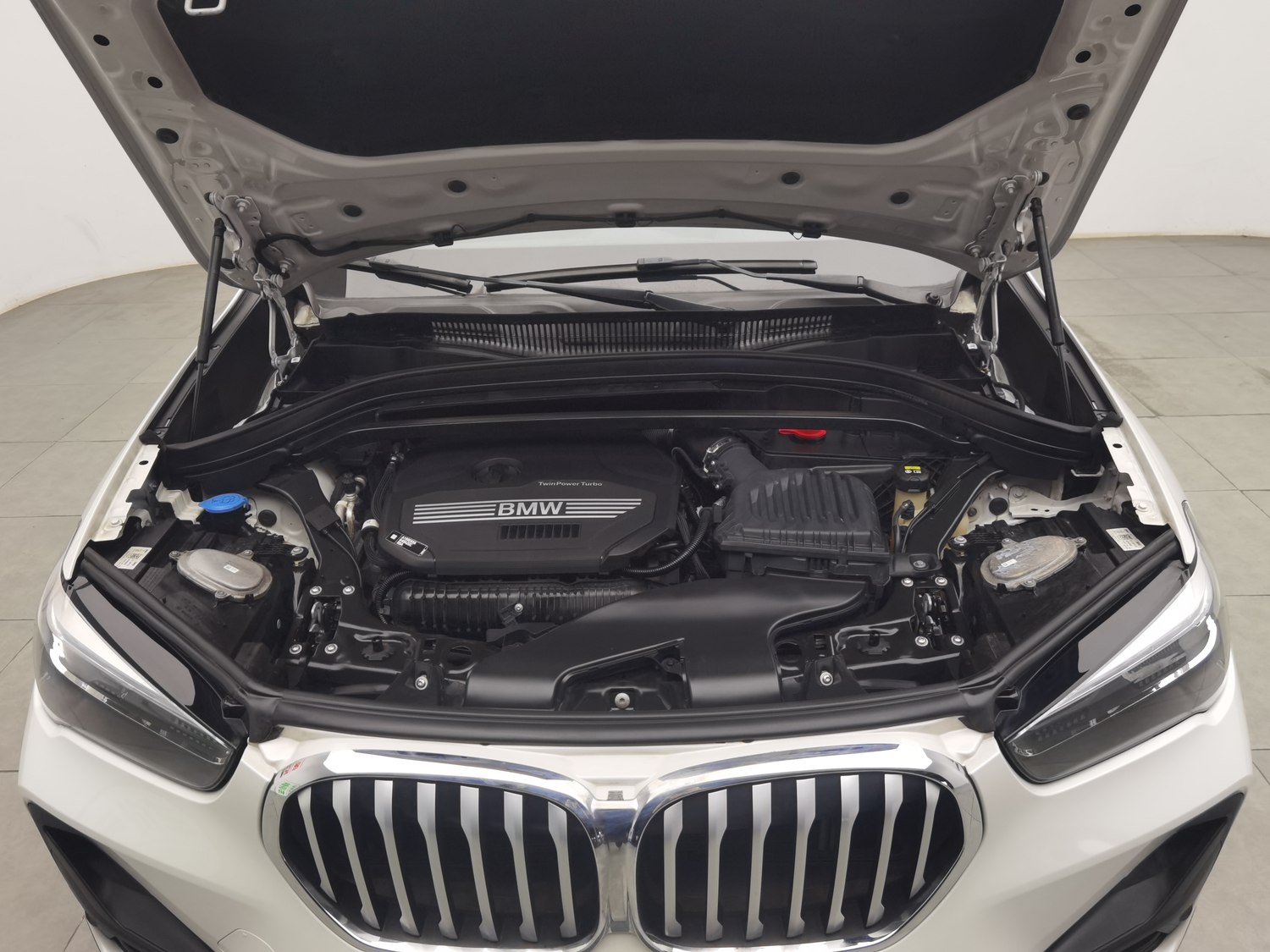 Used BMW X1 2022 2.0 AT