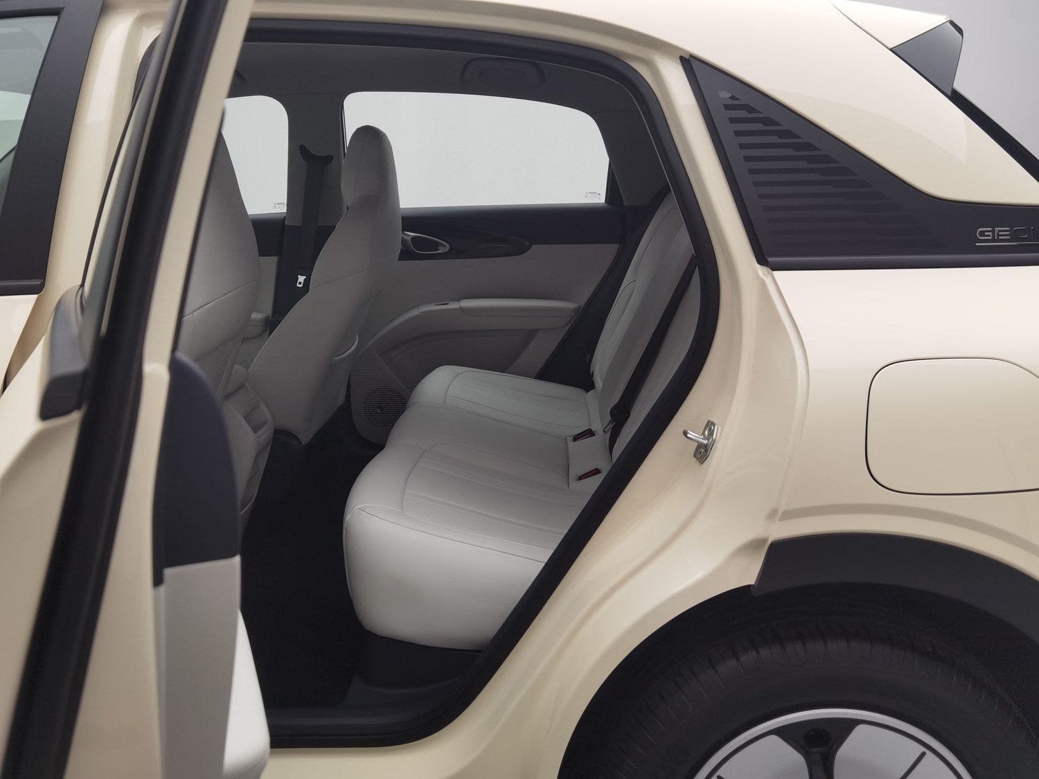 Used Geely Galaxy Wish 2025