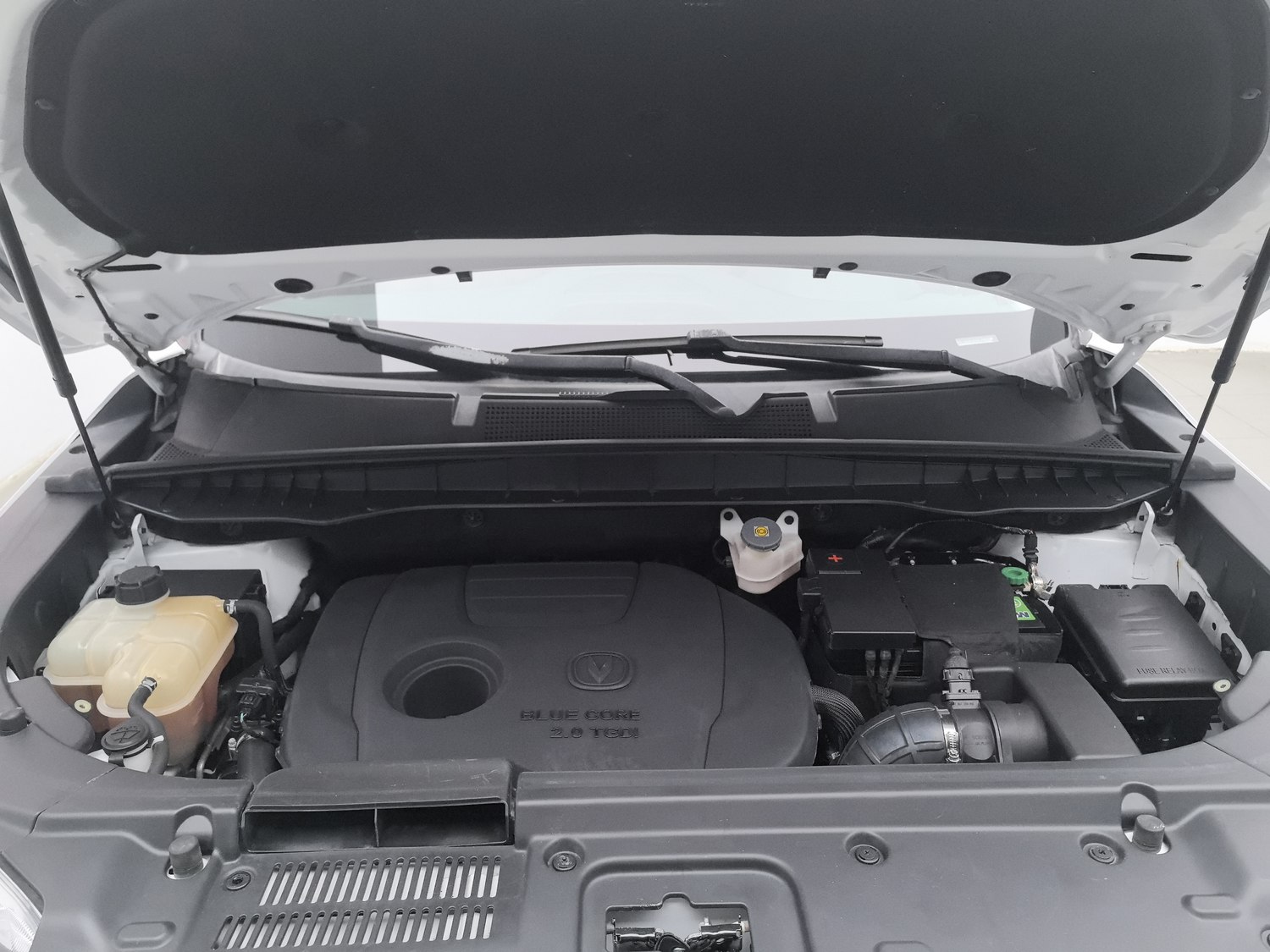 Used Changan CS95 2017 2.0 AT