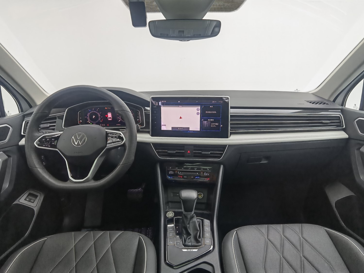 Used Volkswagen Tiguan L NEV 2023 1.4 AT