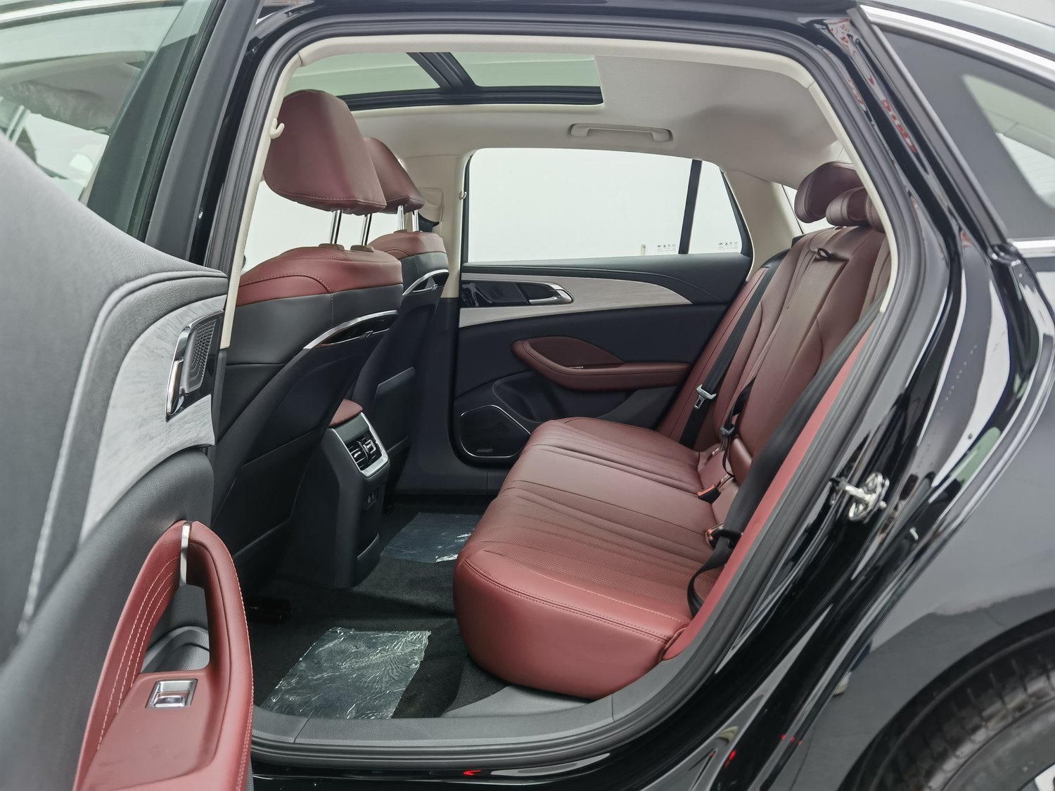 Used Hongqi H5 PHEV 2025 1.5 AT