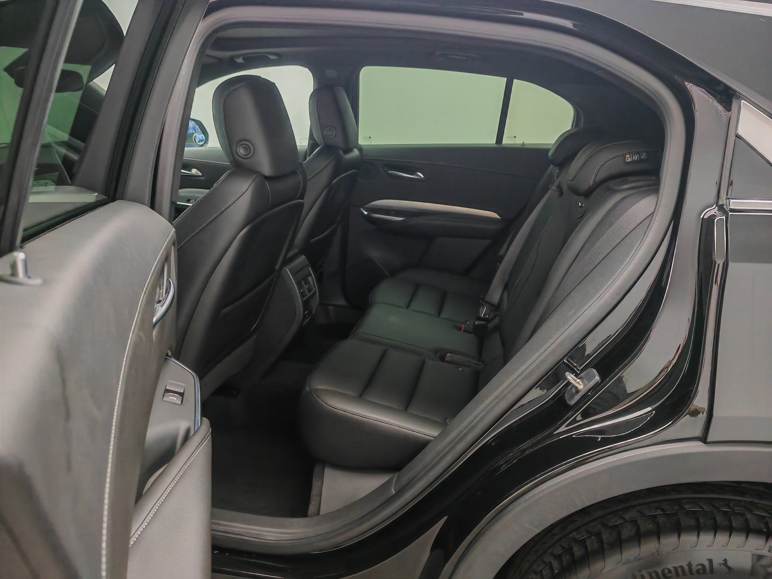 Used Cadillac XT4 2021 2.0 AT