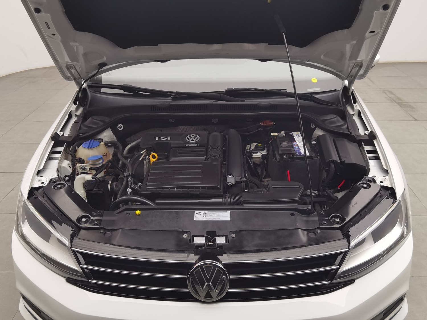 Used Volkswagen Sagitar 2018 1.2 AT