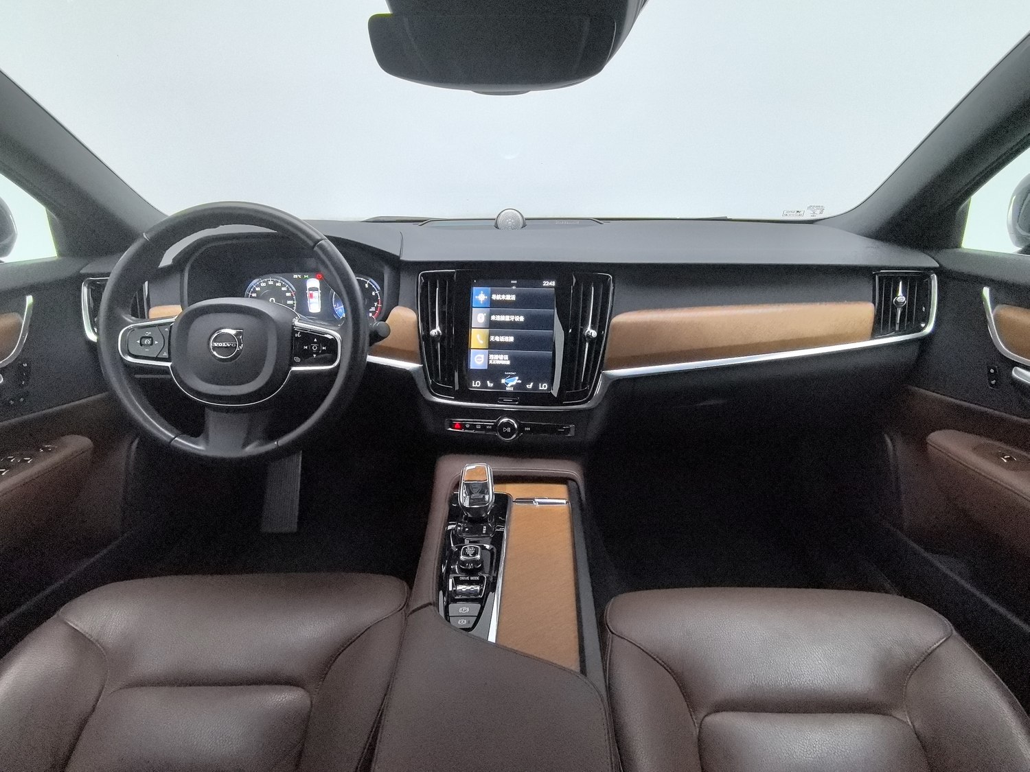 Used Volvo S90 2021 2.0 AT