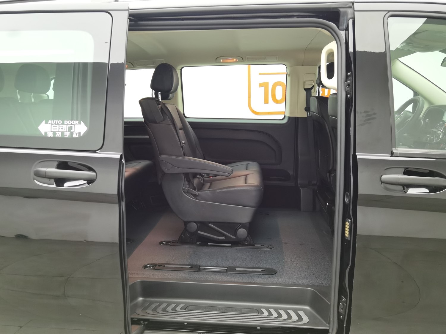 Used Mercedes-Benz Vito 2021 2.0 AT