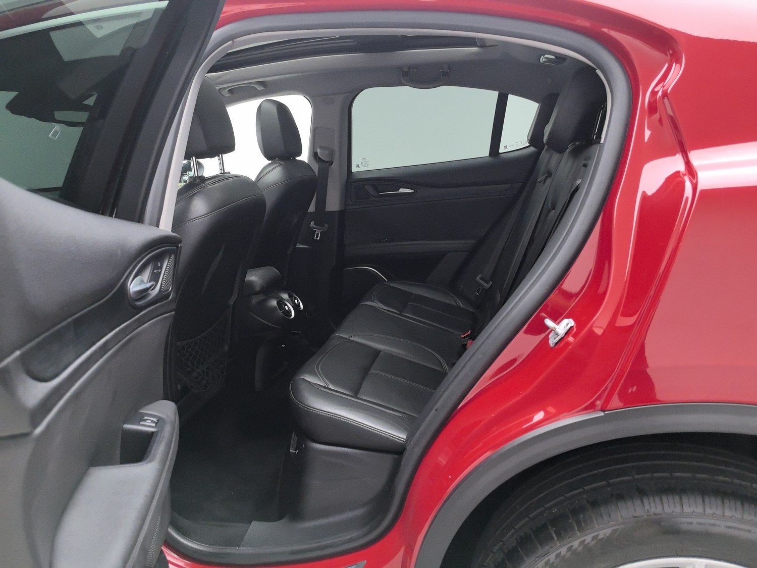 Used Alfa Romeo Stelvio 2017 2.0 AT