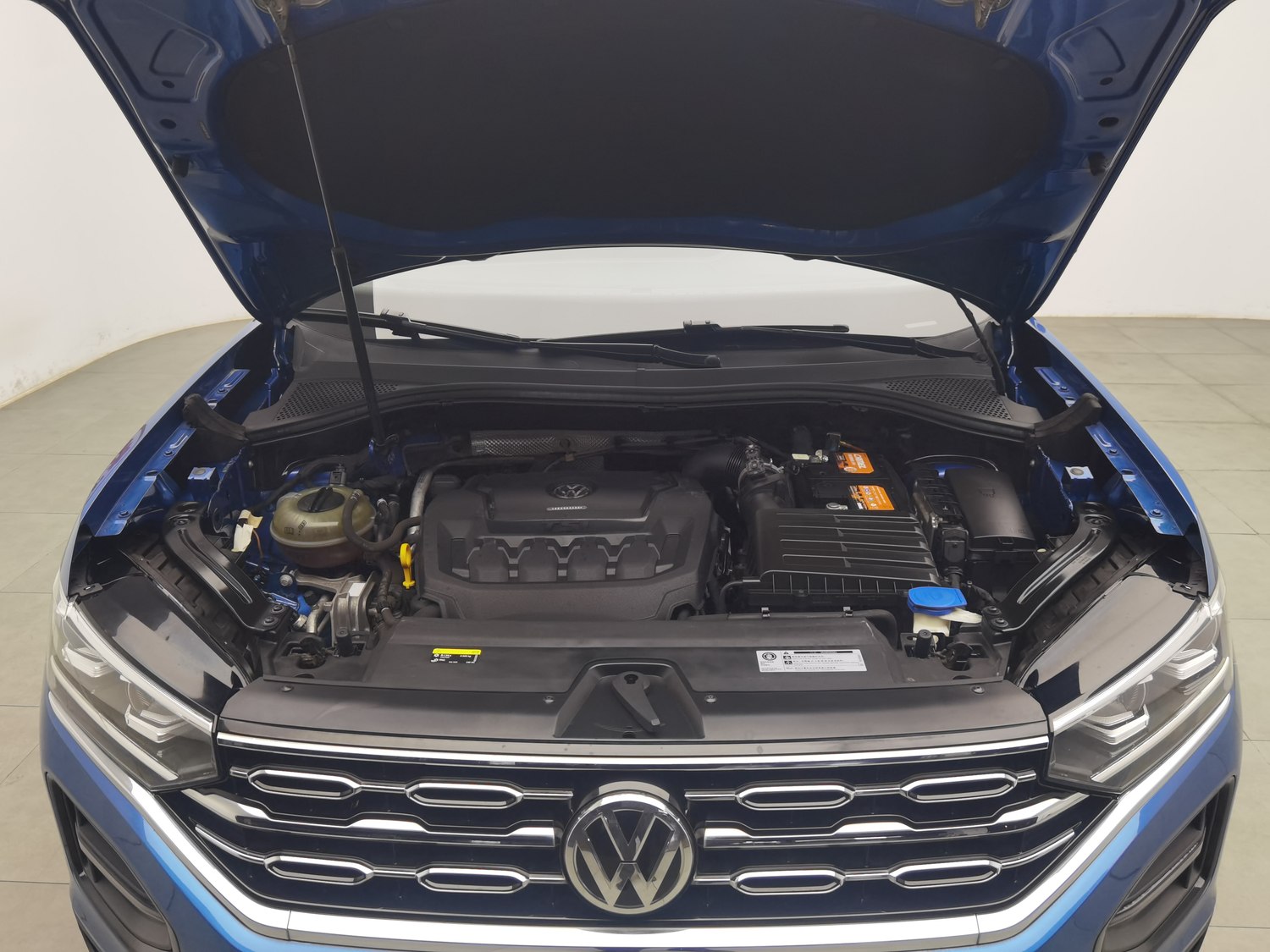 Used Volkswagen Tayron 2019 2.0 AT