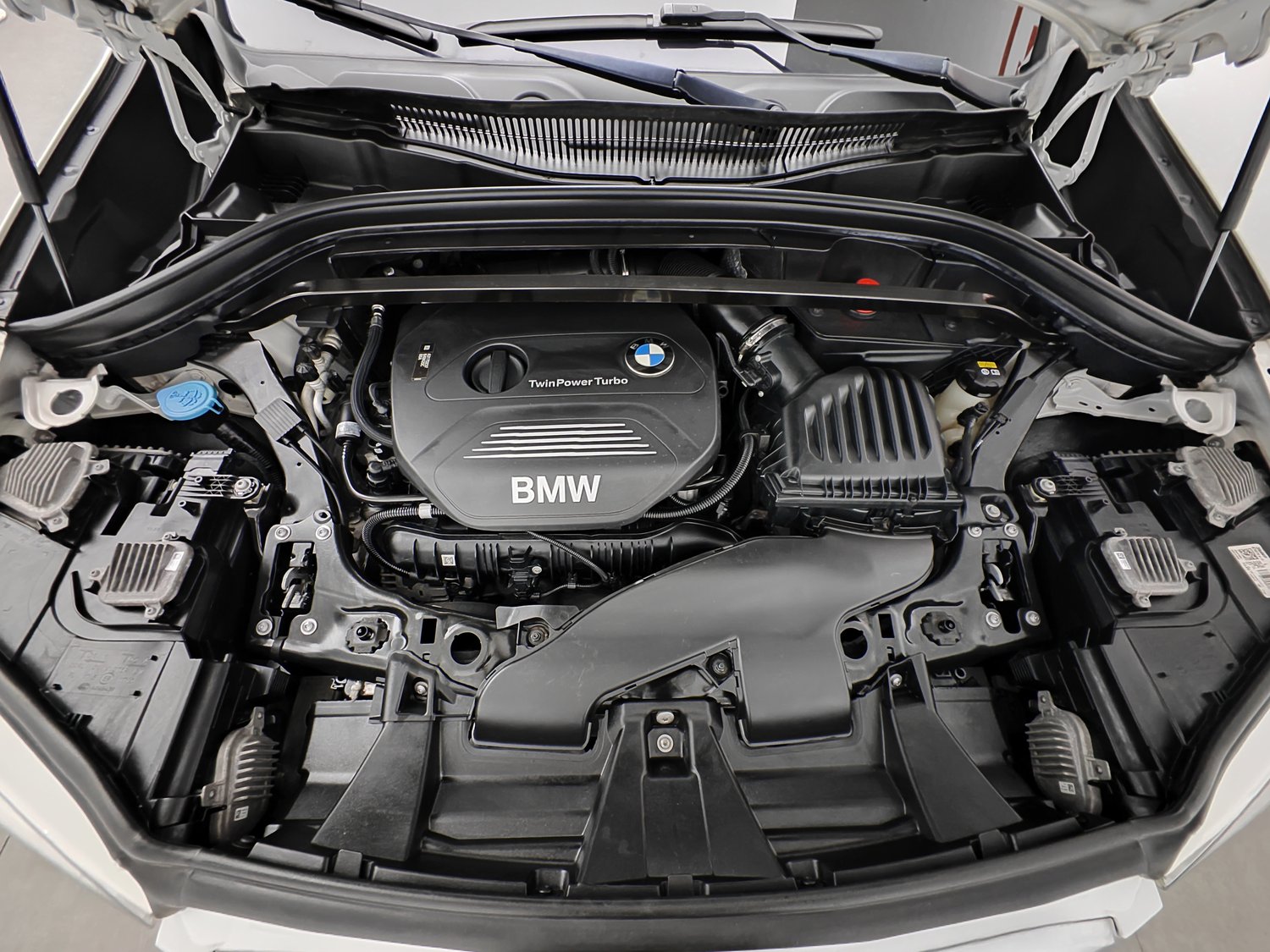 Used BMW X1 2018 2.0 AT