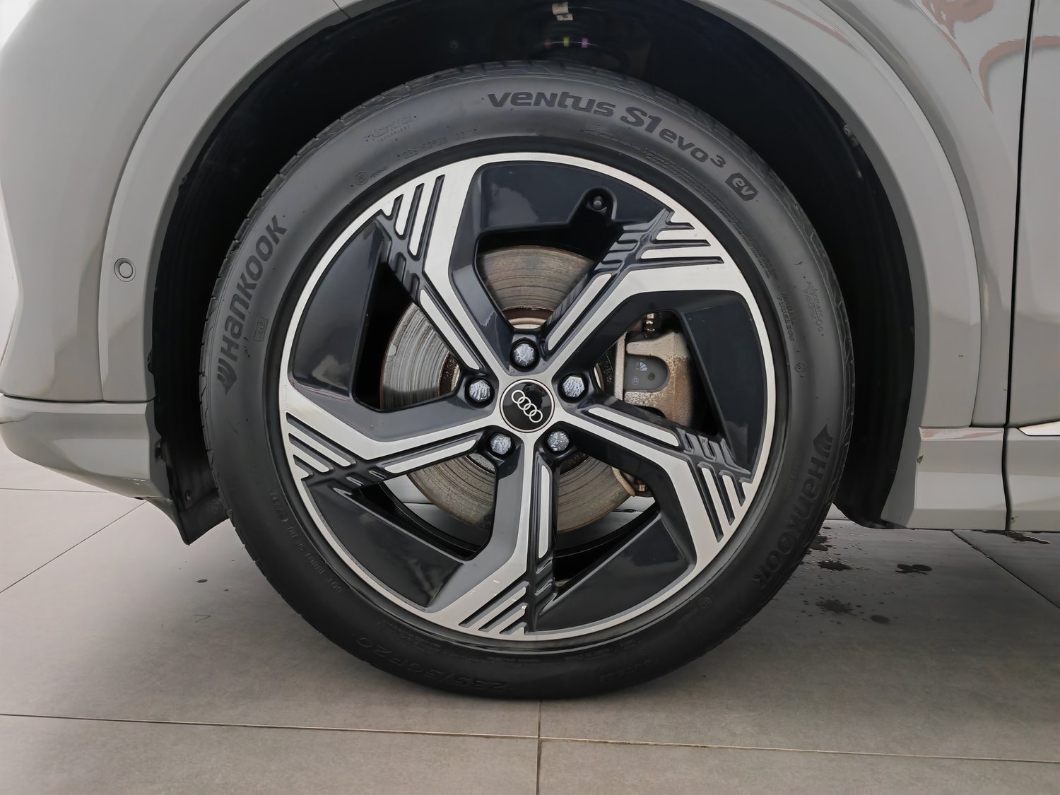 Used Audi Q4 e-tron 2023