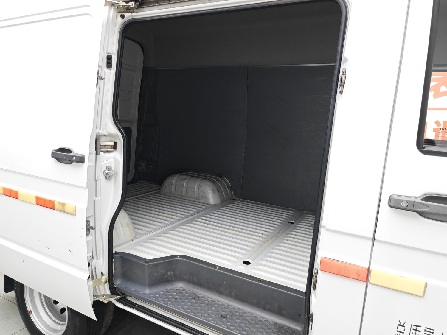 Used Iveco Daily 2020 2.8 MT