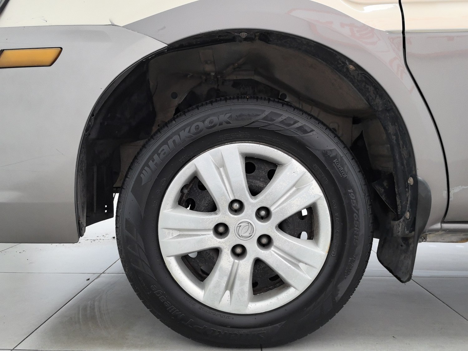Used Dongfeng Forthing Lingzhi 2016 1.5 MT