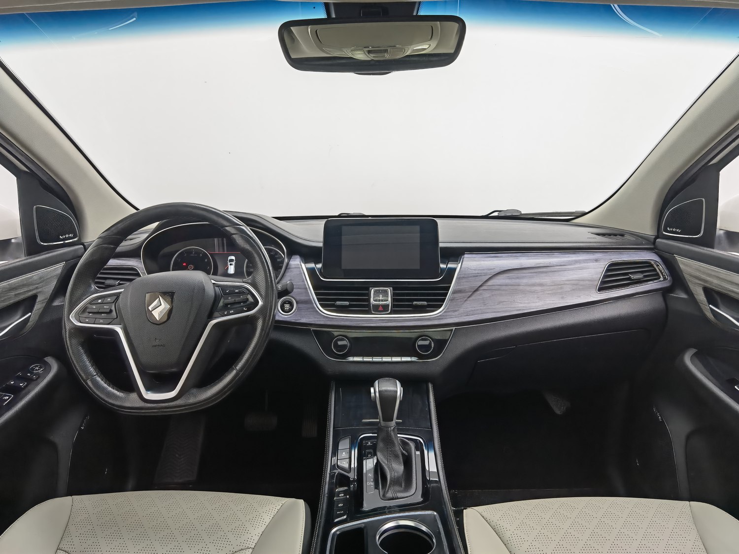 Used Baojun 730 2017 1.5 AT