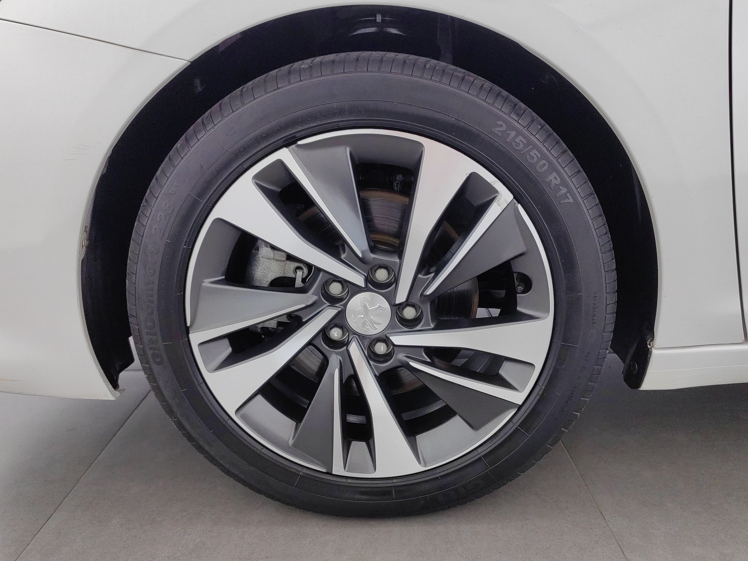 Used Peugeot 408 2020 1.6 AT