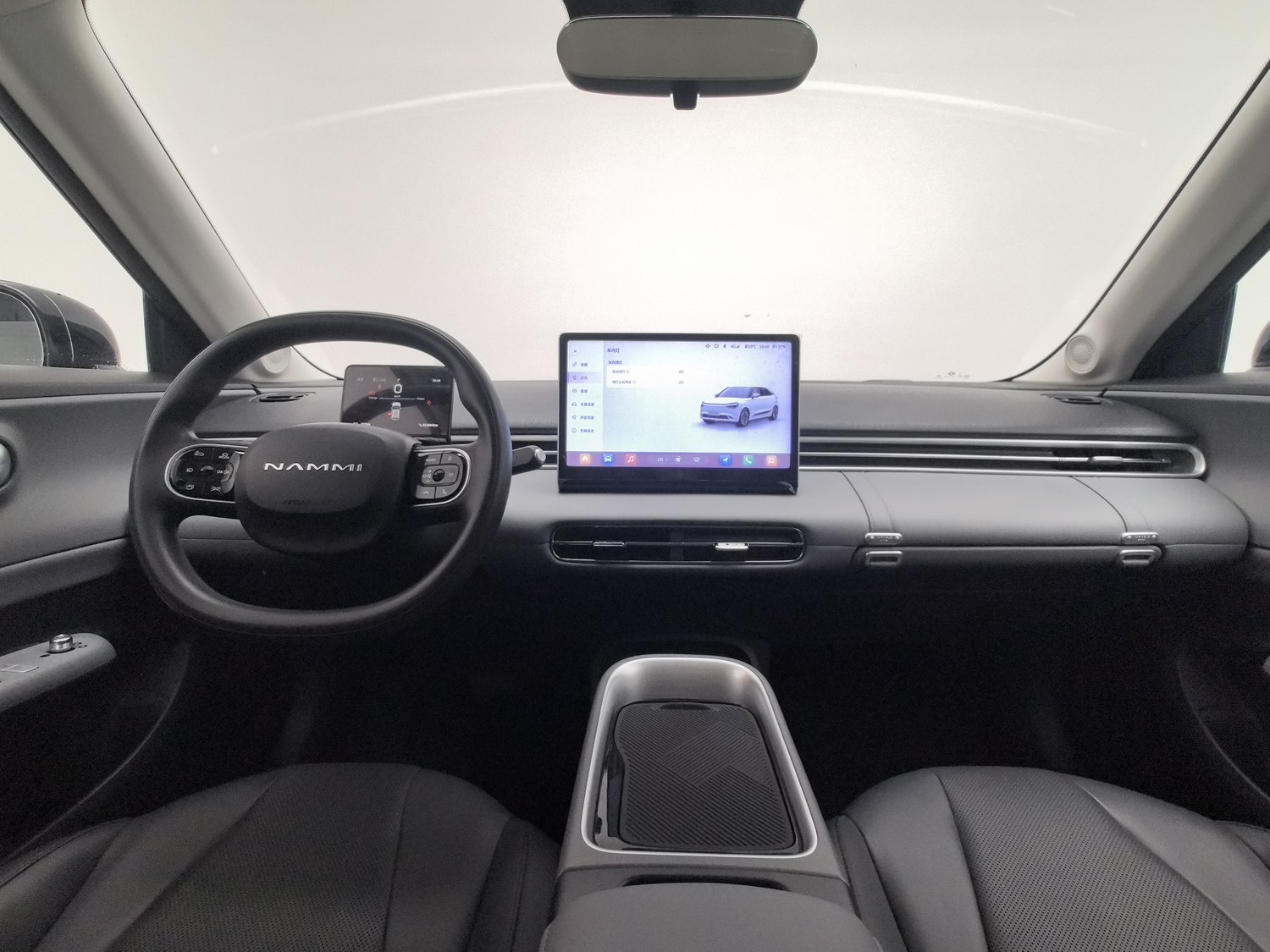 Used Dongfeng Nammi 01 2024
