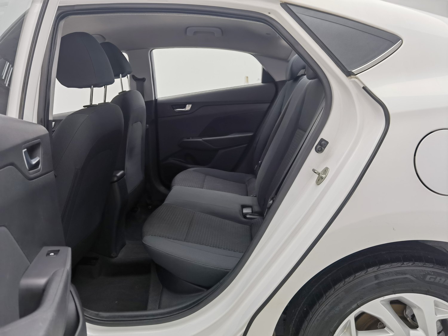 Used Hyundai Reina 2020 1.4 MT