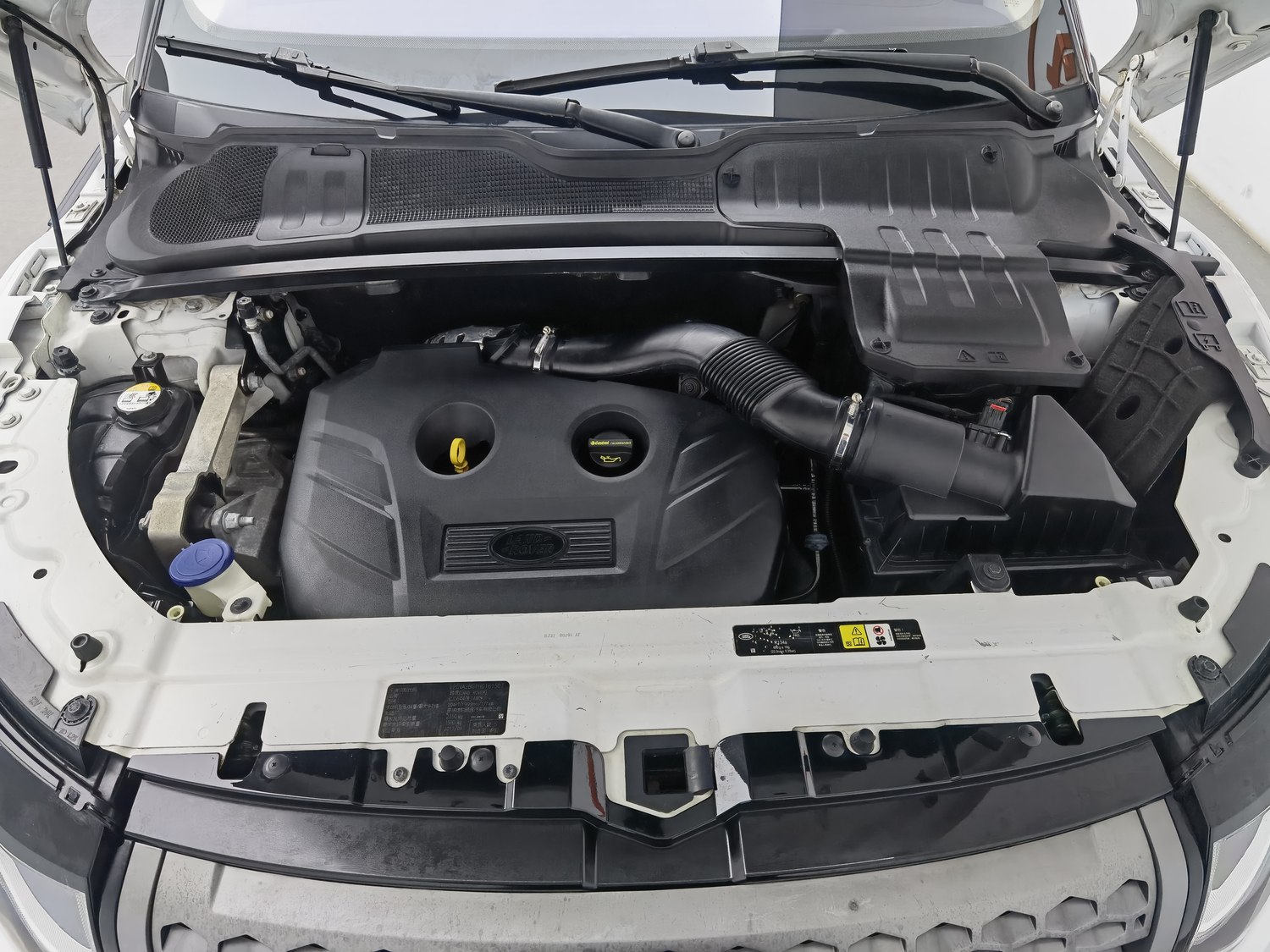 Used Land Rover Range Rover Evoque 2018 2.0 AT