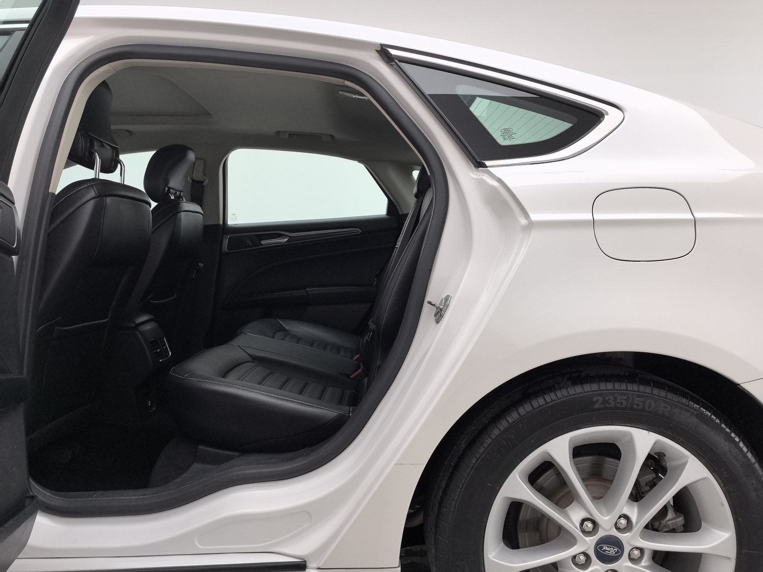 Used Ford Mondeo 2018 2.0 AT